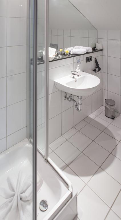 Hotel Blechhammer Kaiserslautern Buitenkant foto